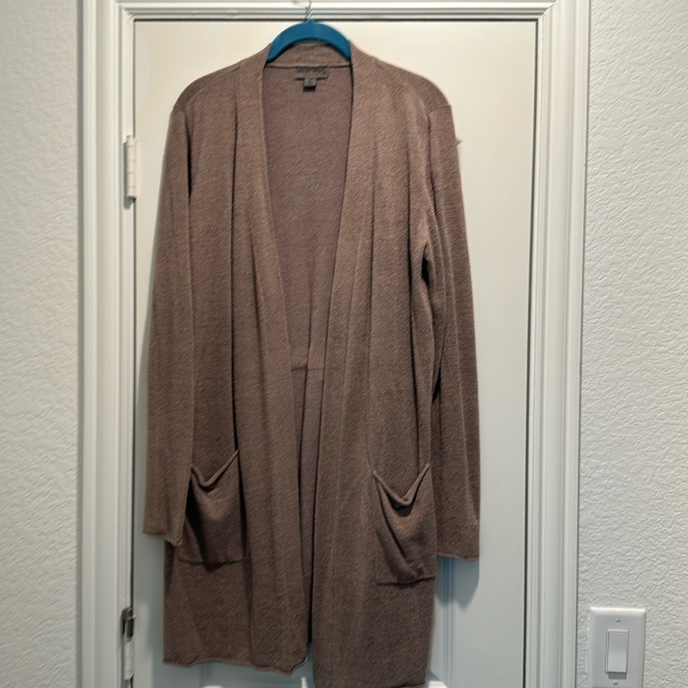 Barefoot dreams, long open cardigan with tie in the back size medium